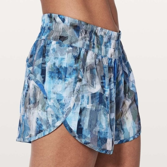 lululemon athletica TRACKER Blue Multi-Color Athletic Shorts - Picture 5 of 5